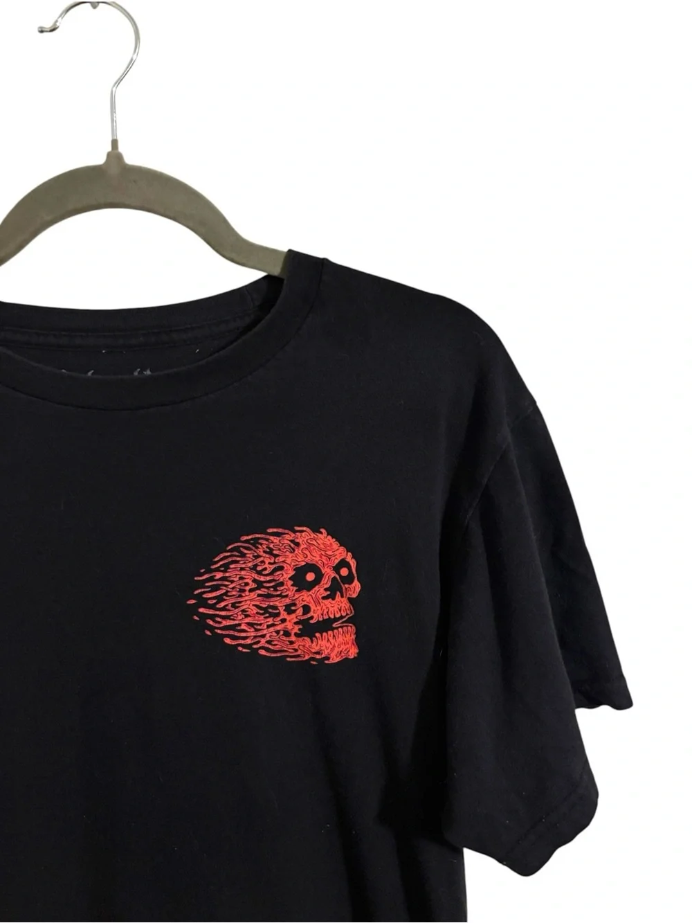 Liquid Death Skull Graphic Tee Shirt Medium